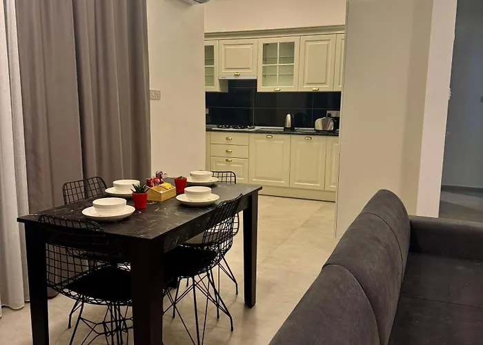 Sogular 1 Apartament Aglantzia